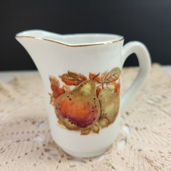 Vintage Creamer White with Pears Gold Lustre Around the Rim & Handle Japan - Picture 5 of 9
